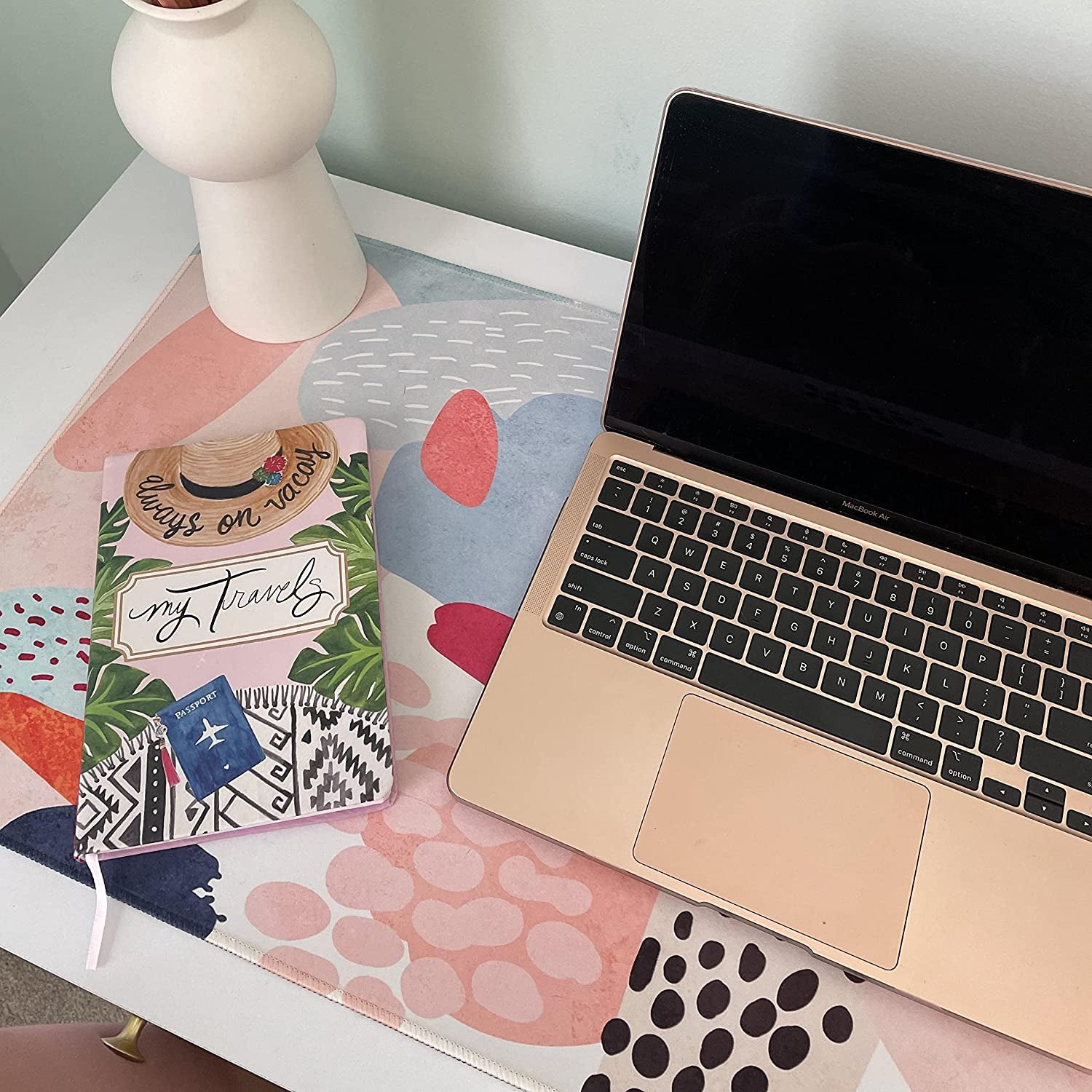 Desk Mat, Extended Gaming Mouse Pad Large 35.4" X 15.7" XXL Laptop Mousepad with Stitched Edges Non Slip Base, Water-Resistant Computer Desk Pad for Office and Home（Multi-Color）